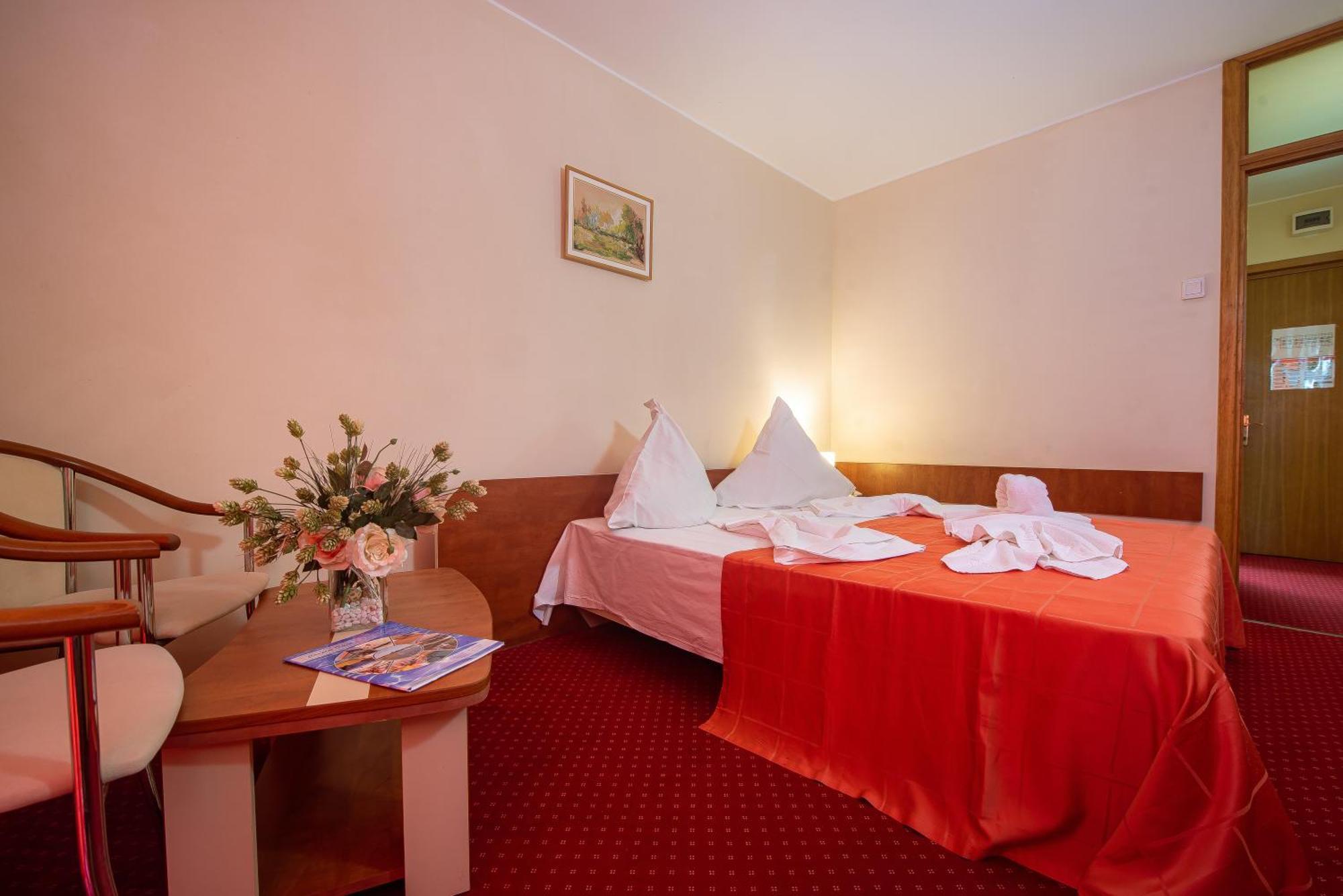 Hotel Doina ネプトゥン エクステリア 写真